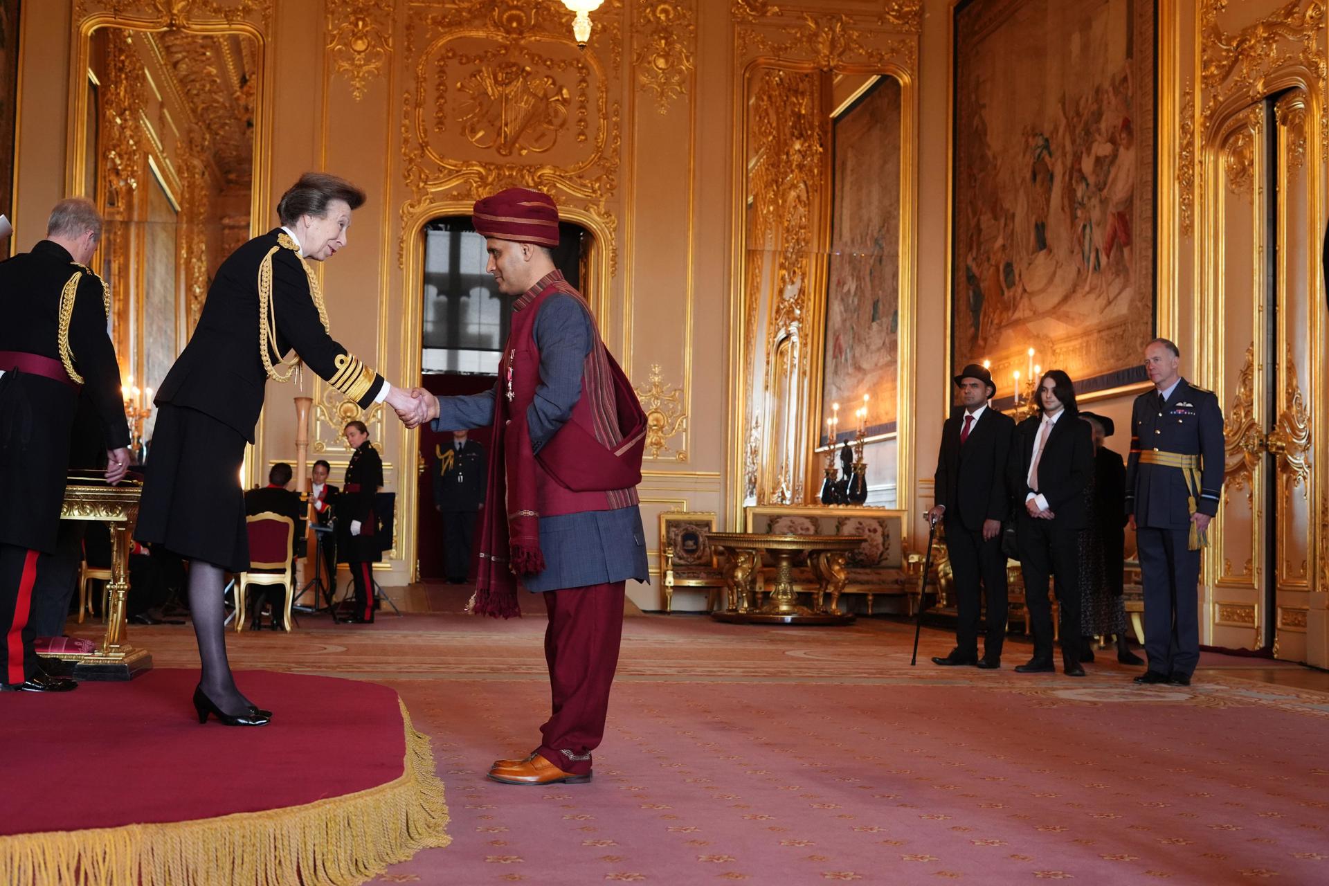 Her Royal Highness The Princess Royal and Balbir Singh, photo by Alamy