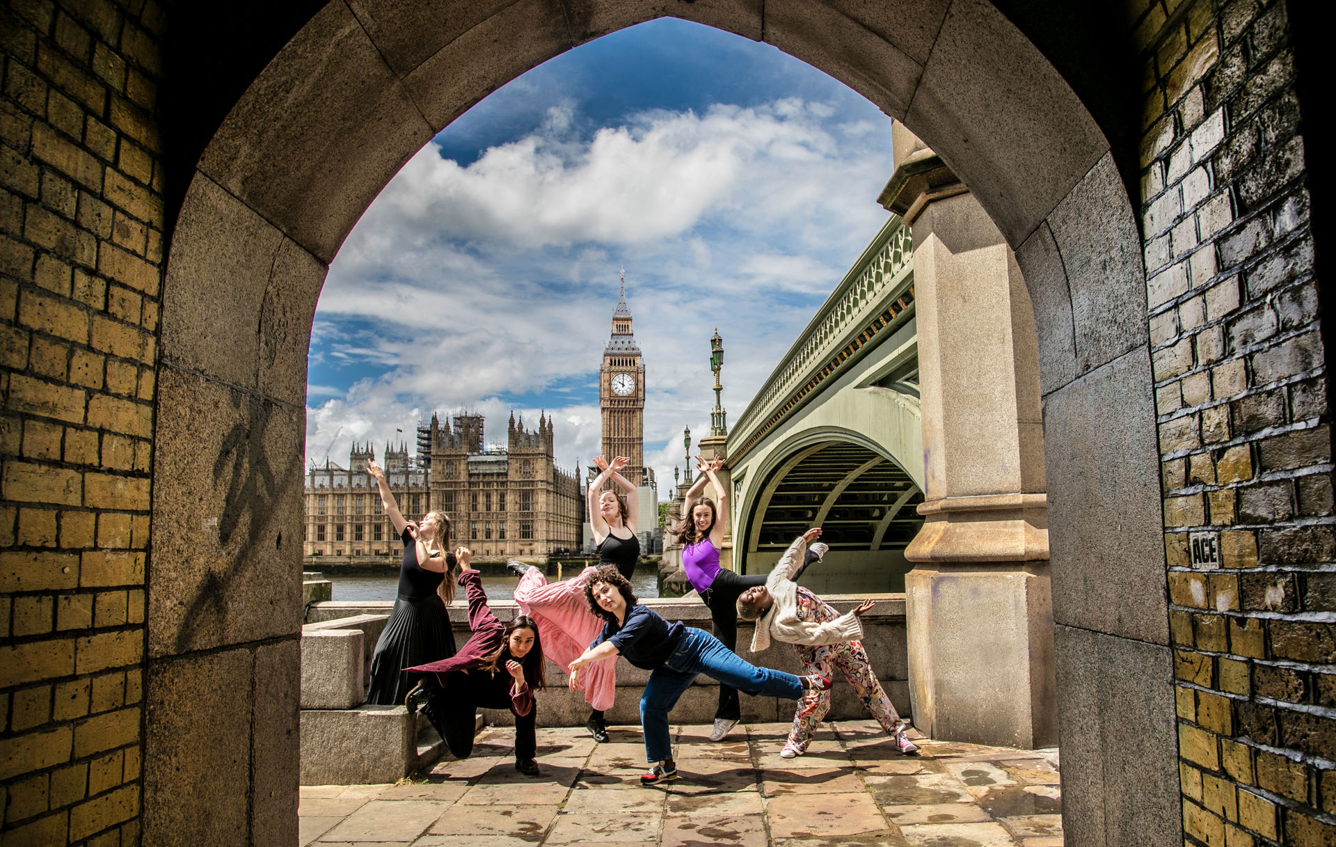 Young creatives, Dancer Choolwe M, Alice, Esther, Lara, Martha, Sunny, One Dance UK, Dani Bower Photography Young creatives, Dancer Choolwe M, Alice, Esther, Lara, Martha, Sunny, One Dance UK, Dani Bower Photography