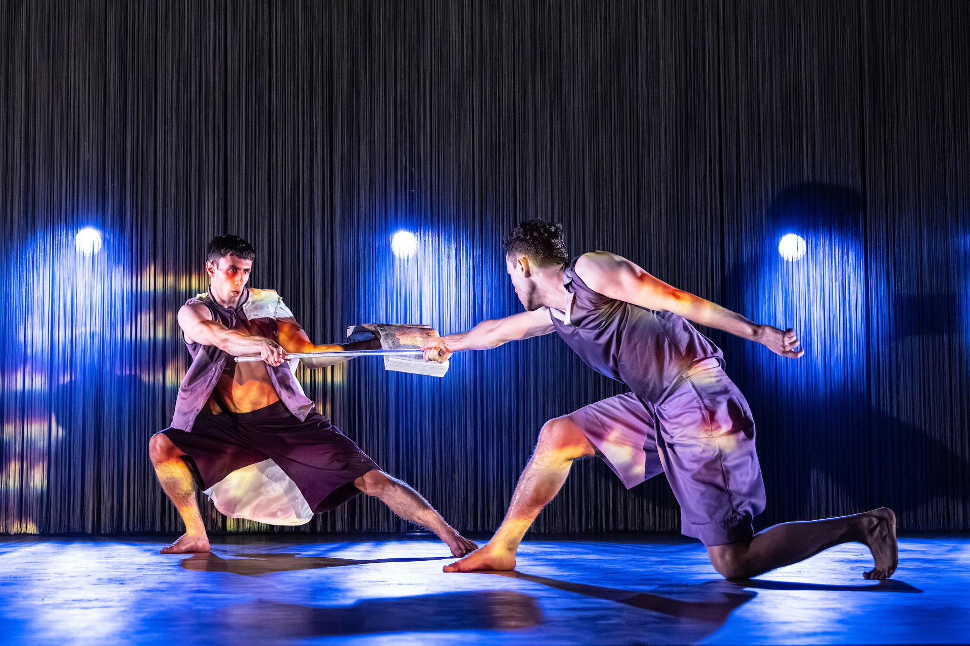Shobana Jeyasingh Dance, We Caliban, dancers Gabriel Ciulli + Oliver Mahar, photo Foteini Christofilopoulou