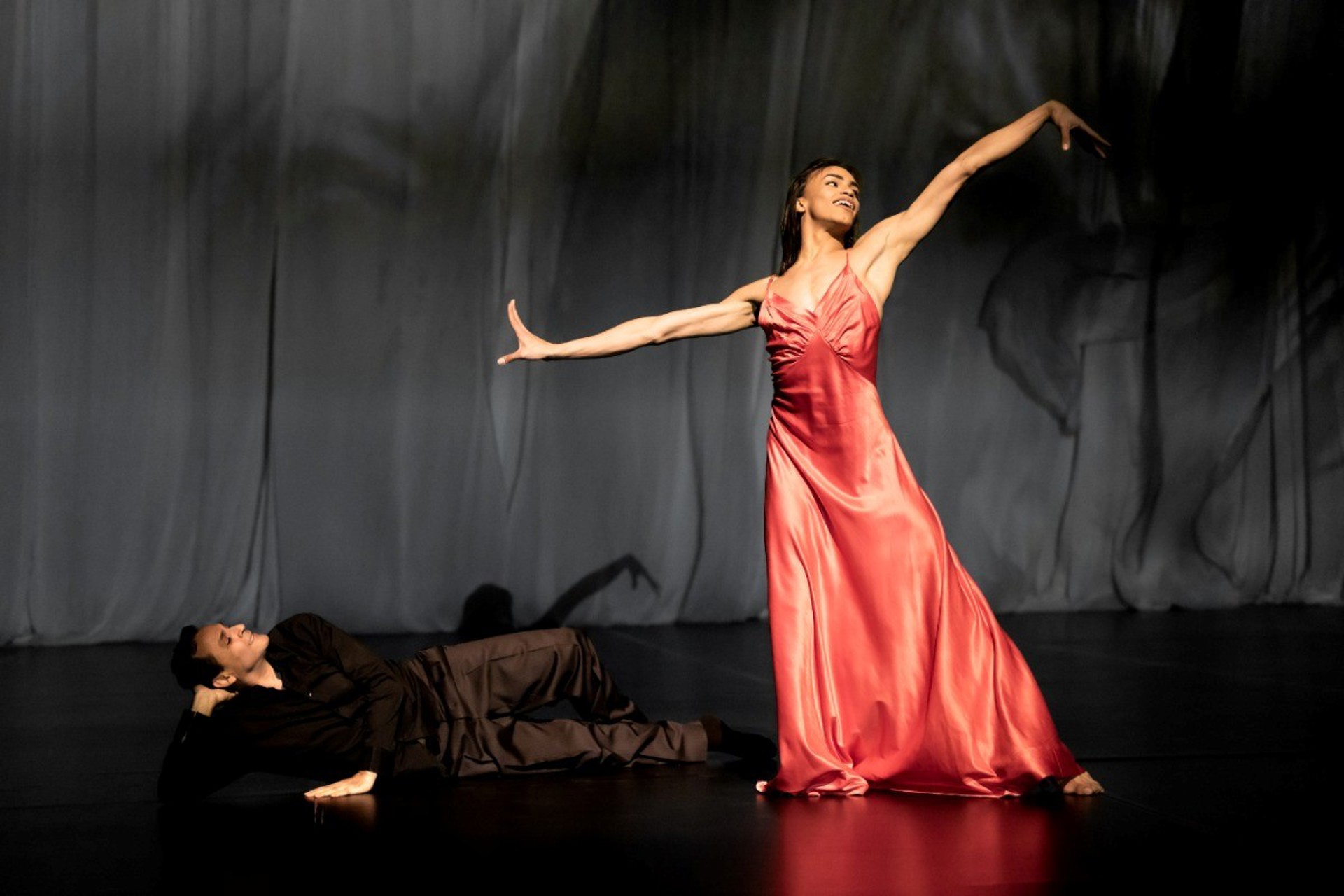 Tanztheater Wuppertal Pina Bausch Sweet Mambo - Image Credit Oliver Look Tanztheater Wuppertal Pina Bausch Sweet Mambo - Image Credit Oliver Look