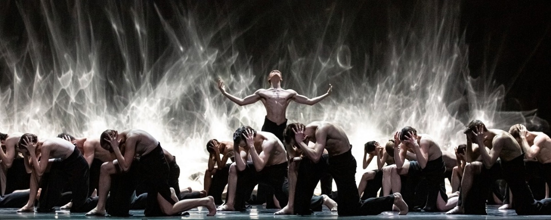 The National Ballet of Canada – Angels’ Atlas by Crystal Pite © Karolina Kuras The National Ballet of Canada – Angels’ Atlas by Crystal Pite © Karolina Kuras