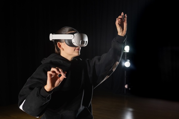 Partnerships across University push new boundaries in dance