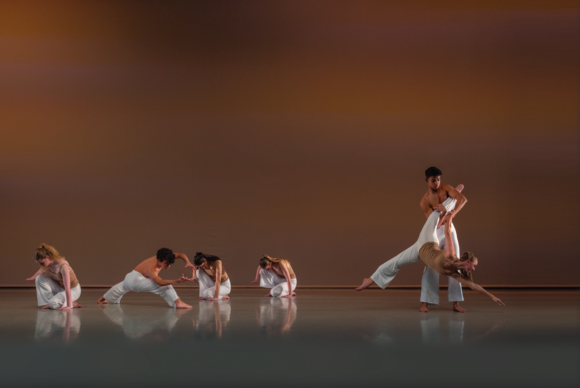 Elmhurst Ballet Comoany in GEOMANTIA; photo Magda Hoffman
