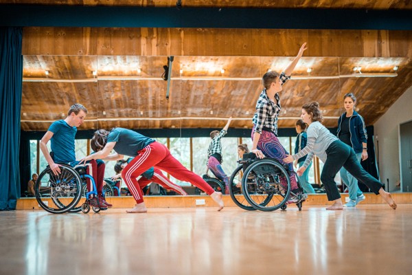 Barriers to Progression & Employment in Dance for Disabled People Headline findings shared
